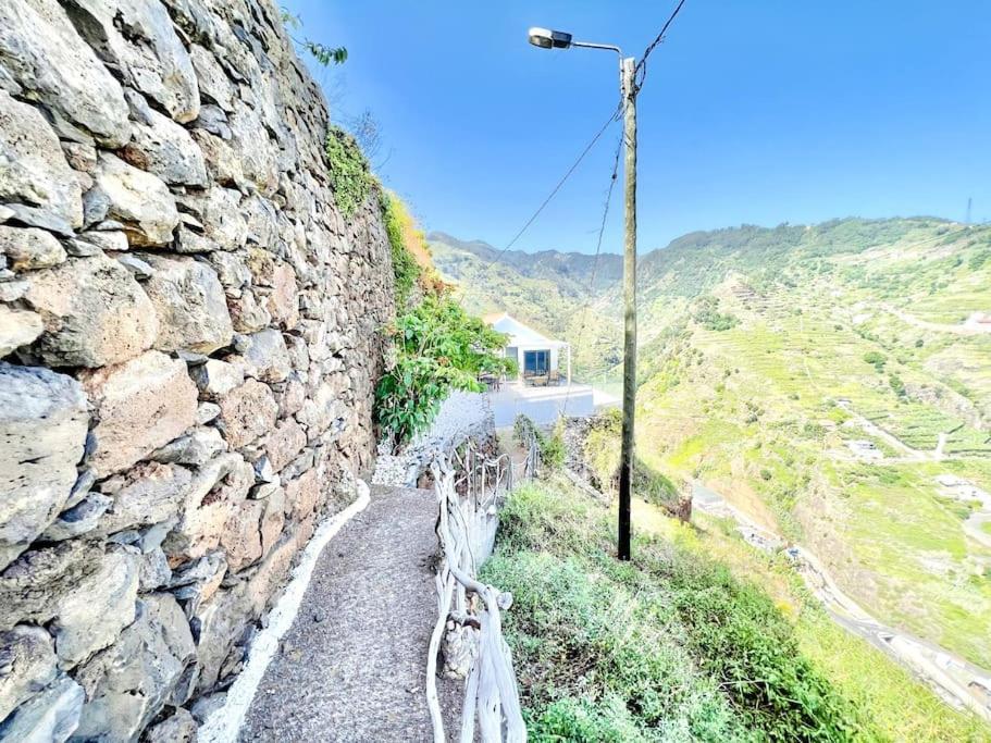 Mar A Vista By Your Madeira Rentals Понта-ду-Сол Экстерьер фото