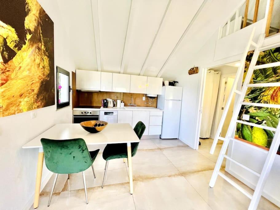 Mar A Vista By Your Madeira Rentals Понта-ду-Сол Экстерьер фото