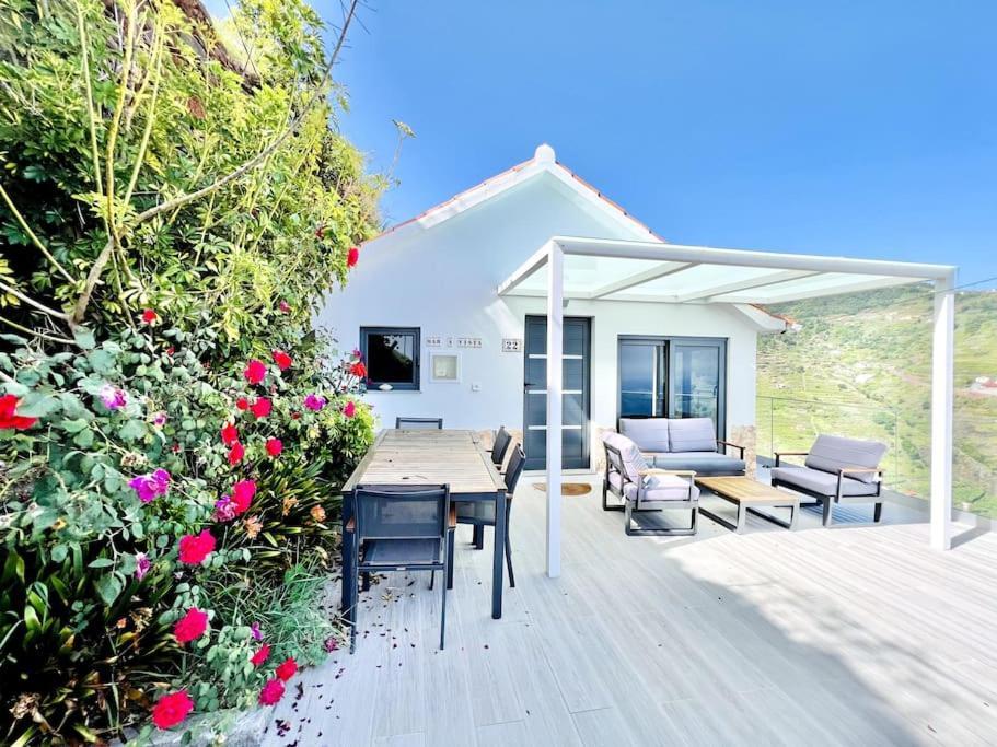 Mar A Vista By Your Madeira Rentals Понта-ду-Сол Экстерьер фото